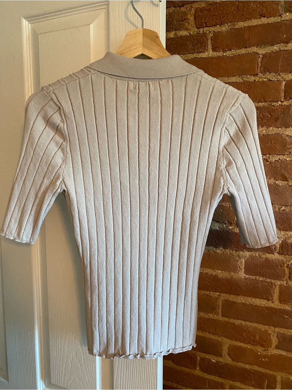 H&M Rib-Knit Collared Polo Top - Picture 6 of 7